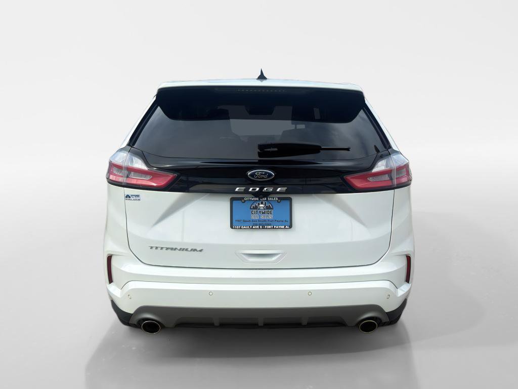Used 2021 Ford Edge Titanium w/ Equipment Group 301A FWD image 4