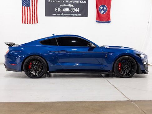 Used 2022 Ford Mustang Shelby GT500 w/ Carbon Fiber Track Pack image 13