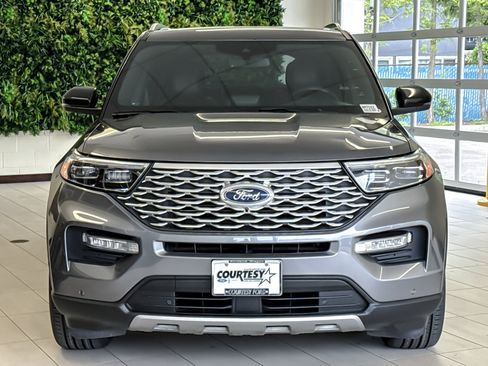 Used 2021 Ford Explorer Platinum w/ Equipment Group 601A AWD/4WD image 9