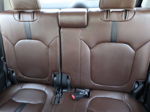 Used 2024 Honda Pilot Elite image 17