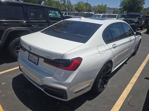 Used 2020 BMW 750i xDrive w/ M Sport Package AWD/4WD image 6