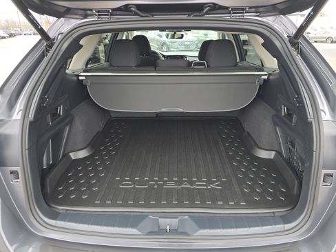 Certified 2025 Subaru Outback Premium w/ Popular Package #1A image 15