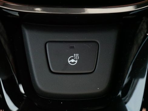 Used 2025 Honda Pilot Black Edition image 27