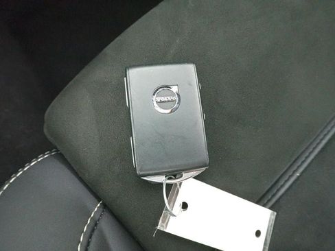 Used 2023 Volvo C40 P8 Recharge Plus AWD/4WD image 22