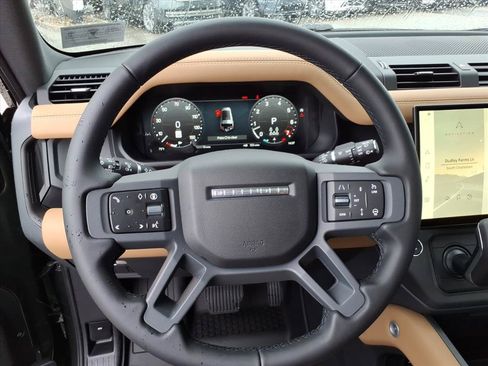 New 2026 Land Rover Defender 130 X-Dynamic SE AWD/4WD image 16
