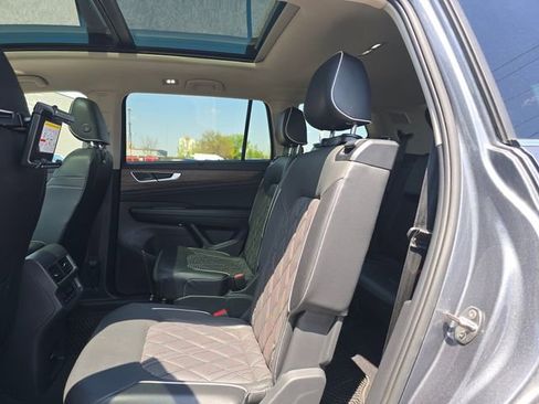 Used 2024 Volkswagen Atlas SEL Premium R-Line AWD/4WD image 14