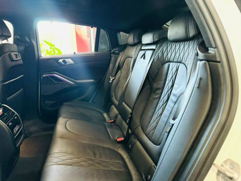 Used 2023 BMW X6 M50i w/ Parking Assistance Package image 17