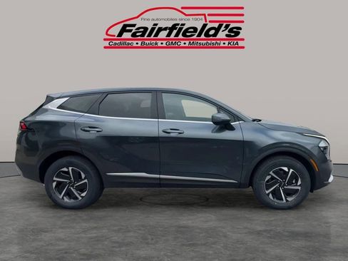 Used 2023 Kia Sportage LX image 6