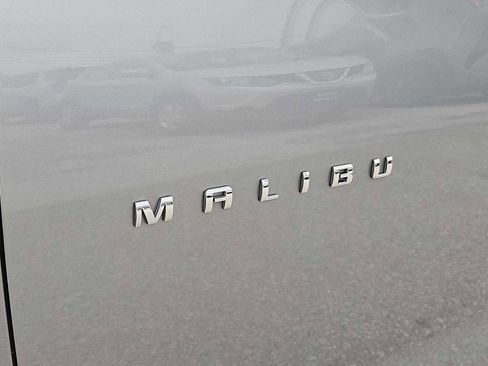 Used 2024 Chevrolet Malibu LT FWD image 30