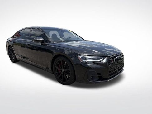 Used 2023 Audi S8 w/ S8 Executive Package AWD/4WD image 2