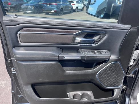 Used 2025 RAM 1500 Laramie AWD/4WD image 13