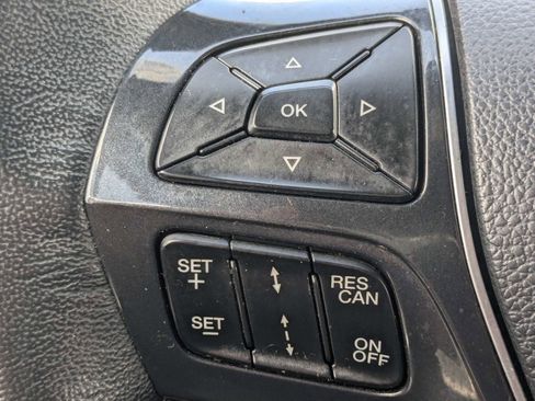 Used 2018 Ford Explorer Platinum AWD/4WD image 34