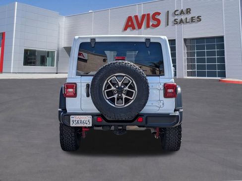 Used 2025 Jeep Wrangler Unlimited Rubicon image 7