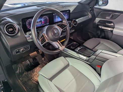Used 2026 Mercedes-Benz GLB 250 image 13