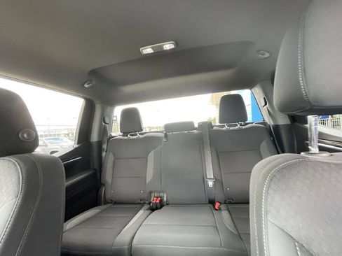 Certified 2023 Chevrolet Silverado 1500 LT AWD/4WD image 20