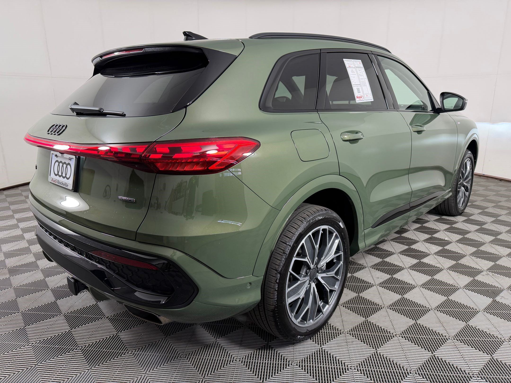 New 2026 Audi Q5 Premium AWD/4WD image 9