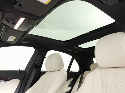 Used 2021 Mercedes-Benz E 350 Sedan image 46