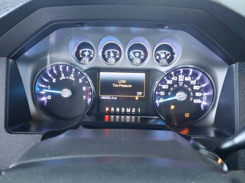 Used 2016 Ford F250 Lariat w/ Chrome Package AWD/4WD image 23