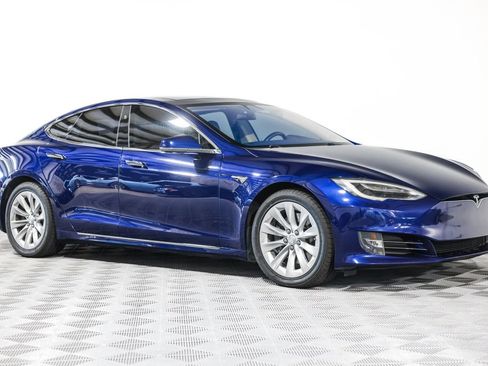 Used 2017 Tesla Model S 90D AWD/4WD image 4