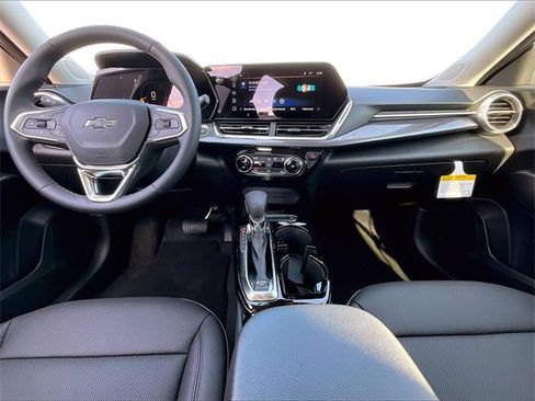 New 2026 Chevrolet Trax ACTIV w/ Sunroof Package image 10