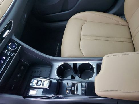 Used 2022 Hyundai Sonata Limited image 23