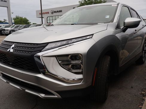 Used 2024 Mitsubishi Eclipse Cross SE AWD/4WD image 1