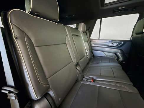 Used 2023 Chevrolet Tahoe Premier AWD/4WD image 30