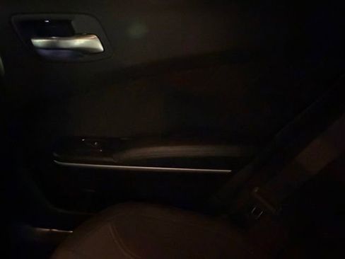 Used 2021 Dodge Charger SXT RWD image 39
