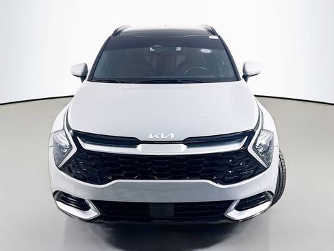 Used 2023 Kia Sportage SX image 2
