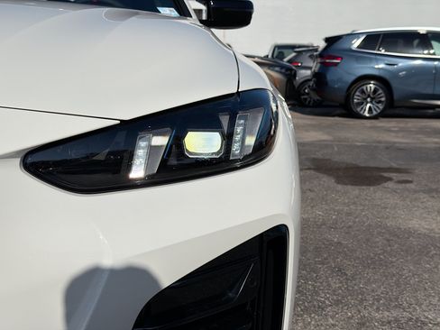 New 2026 BMW M440i w/ Premium Package RWD image 9