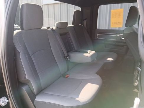 Used 2022 RAM 2500 Big Horn w/ Level A Equipment Group AWD/4WD image 33