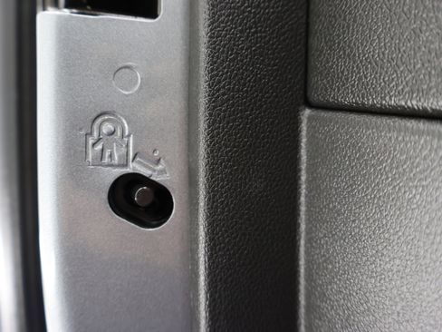 Used 2024 Chevrolet Silverado 3500 High Country w/ High Country Premium Package image 48