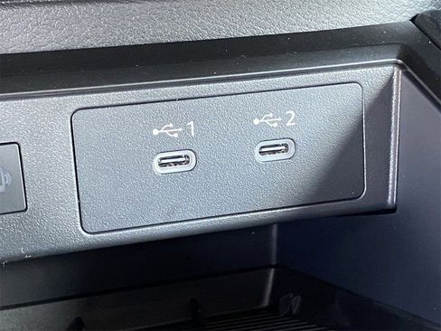 New 2026 Nissan Kicks SR FWD image 27