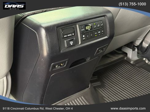 Used 2010 Toyota Sequoia Platinum AWD/4WD image 25