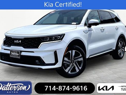 Used 2023 Kia Sorento SX Prestige w/ Panoramic Sunroof Package AWD/4WD image 1