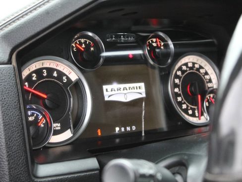 Used 2018 RAM 2500 Laramie w/ Snow Chief Group image 27