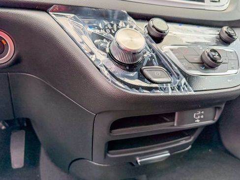 New 2026 Chrysler Voyager LX image 19