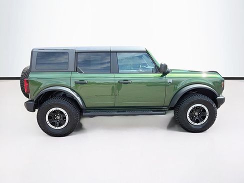 Certified 2023 Ford Bronco Big Bend w/ Sasquatch Package AWD/4WD image 4