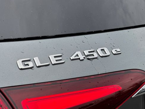 New 2026 Mercedes-Benz GLE 450e 4MATIC image 27