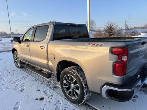 Used 2023 Chevrolet Silverado 1500 LT image 7