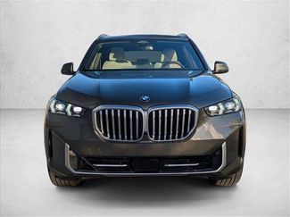 Used 2025 BMW X5 xDrive40i w/ Climate Comfort Package video 2