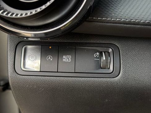 Used 2025 Chevrolet Equinox LT image 22