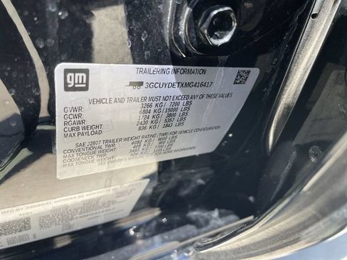 Used 2021 Chevrolet Silverado 1500 LT AWD/4WD image 33