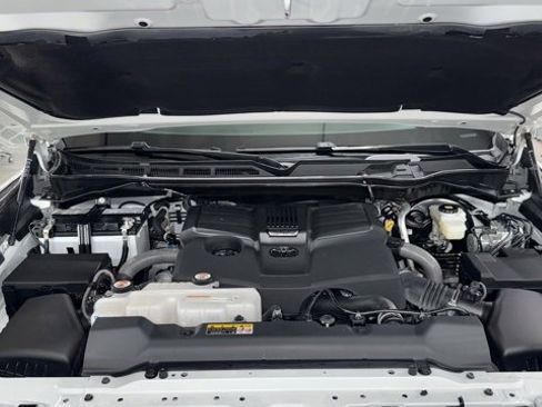 Used 2024 Toyota Tundra Limited image 11