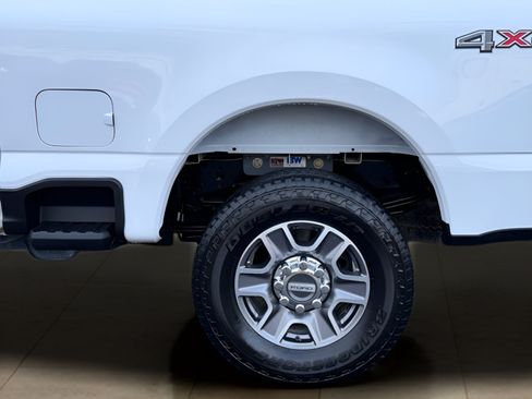 Used 2024 Ford F250 Lariat AWD/4WD image 44