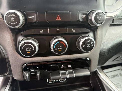 Used 2023 RAM 1500 Big Horn AWD/4WD image 21