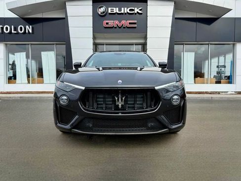 Used 2019 Maserati Levante Trofeo image 6