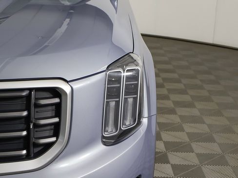 Used 2024 Kia Telluride S w/ S Sunroof Package image 16