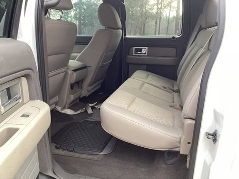 Used 2010 Ford F150 XLT image 11