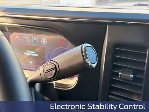 New 2026 Ford F250 Lariat w/ Black Appearance Package image 23